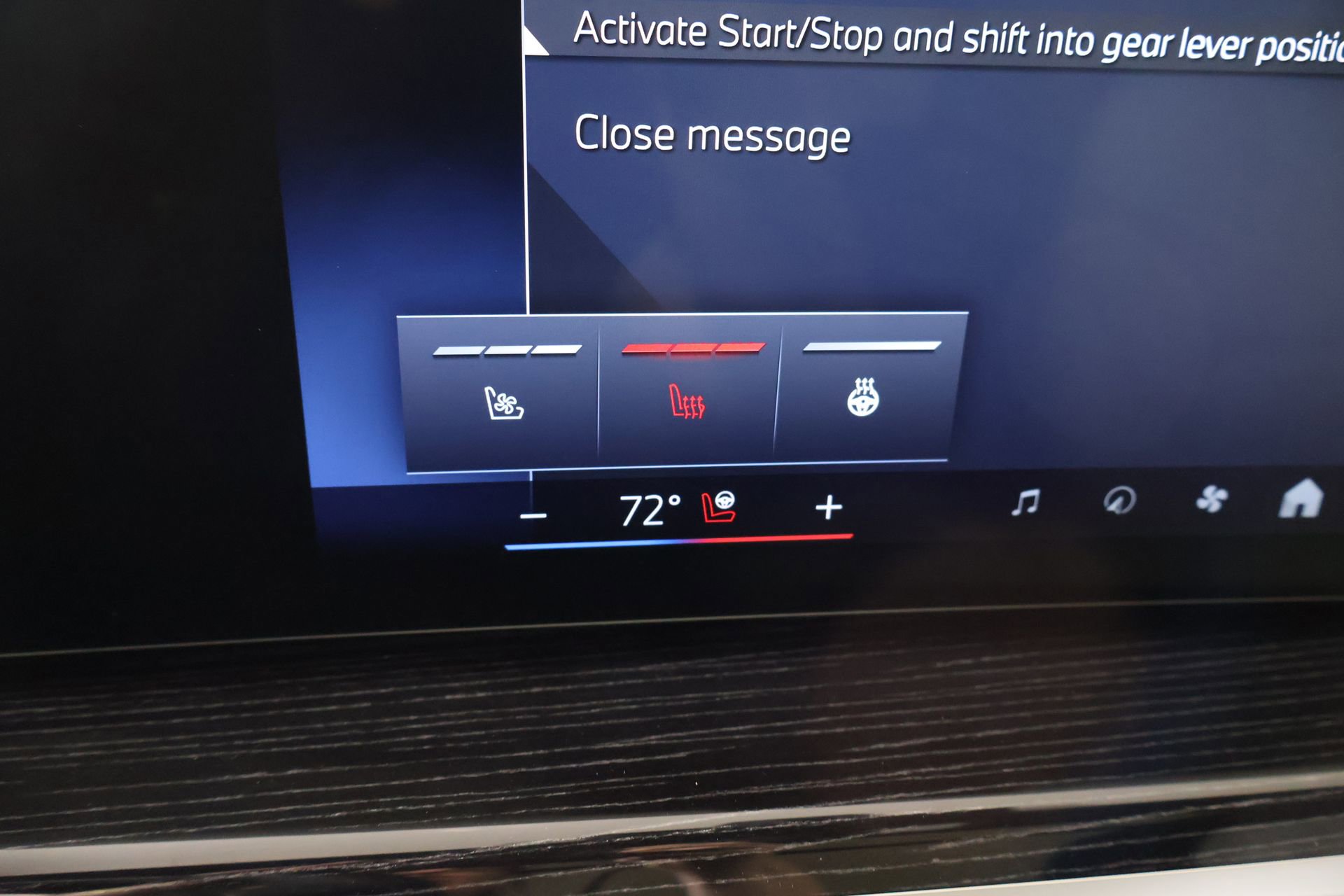 New 2026 BMW X7 xDrive40i w/ M Sport Package image 7