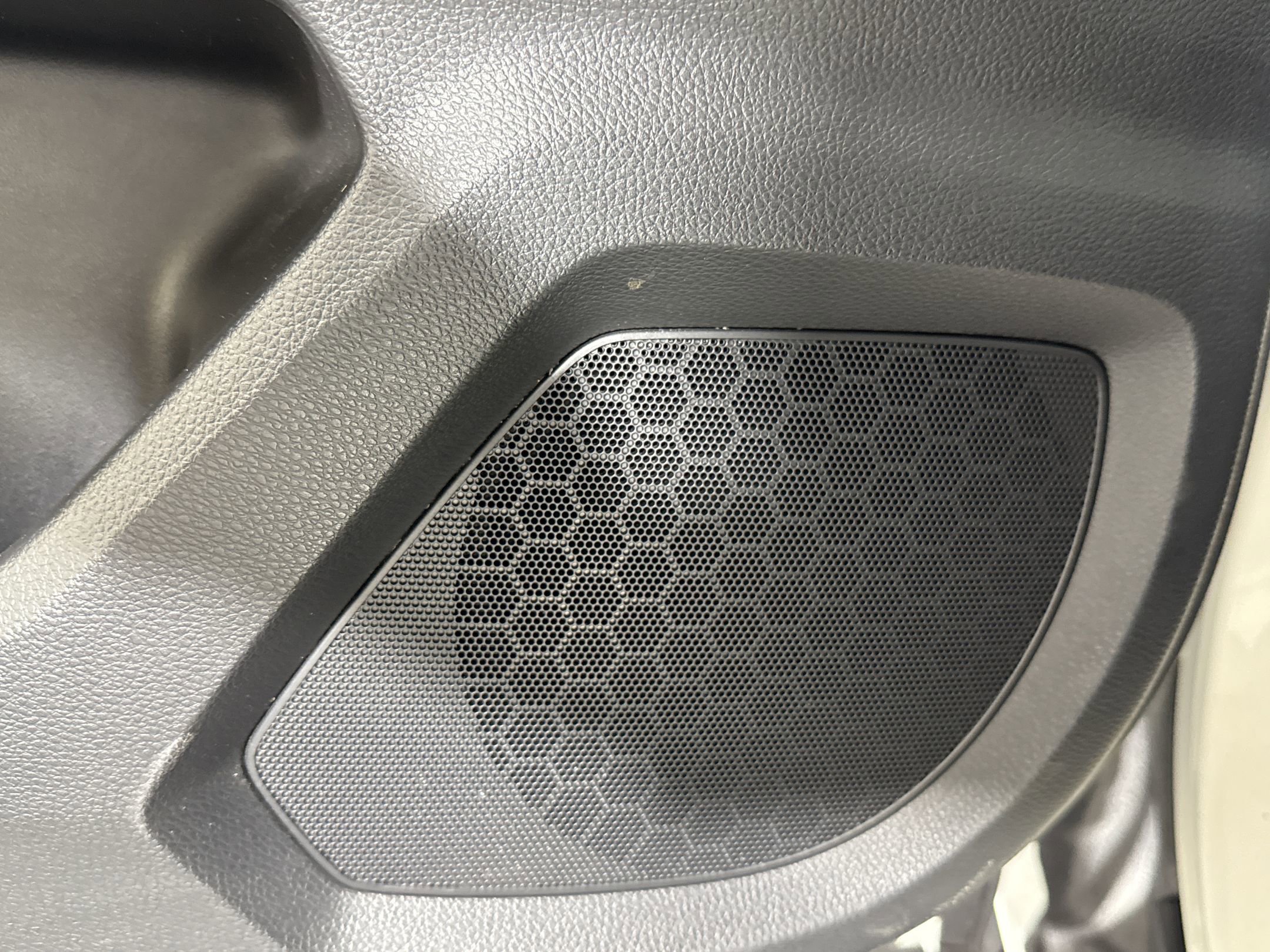 Used 2018 Honda Odyssey EX-L image 20