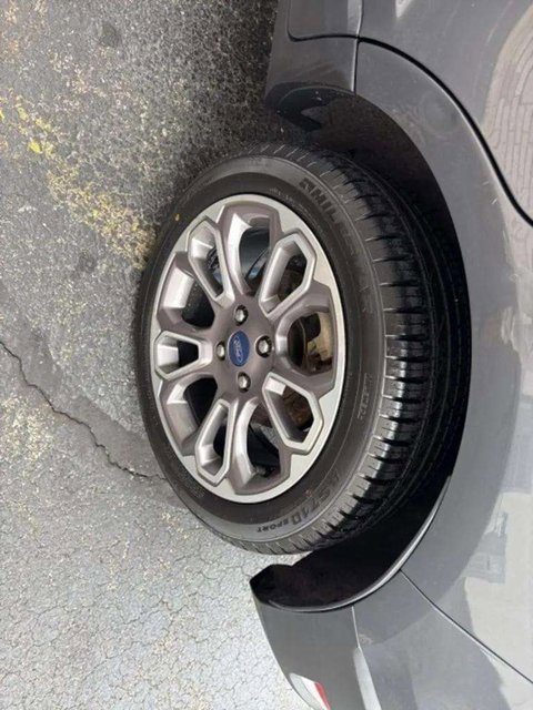 Used 2021 Ford EcoSport Titanium image 14