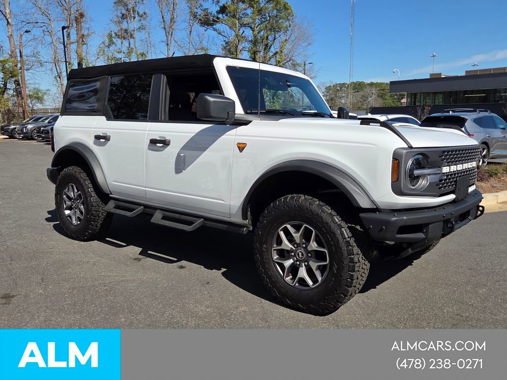 Used 2024 Ford Bronco Badlands image 19