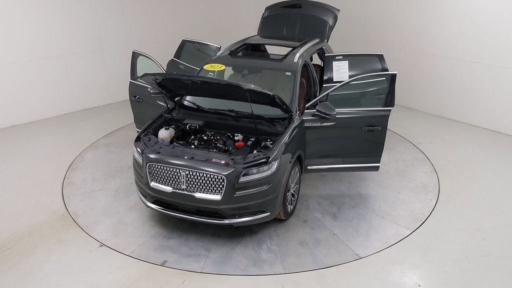 Used 2023 Lincoln Nautilus Reserve w/ Luxury Package image 45