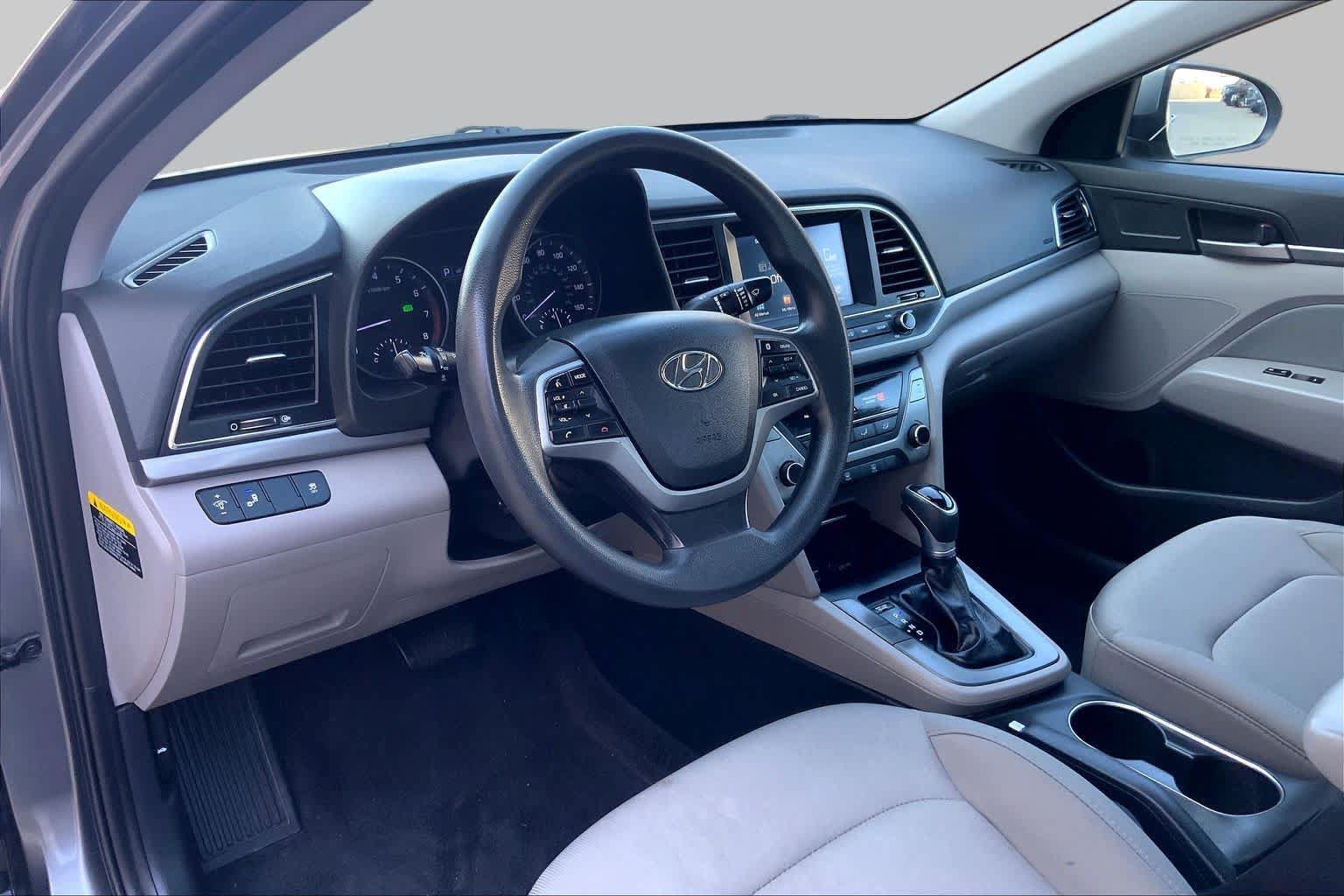 Used 2018 Hyundai Elantra SEL FWD image 18