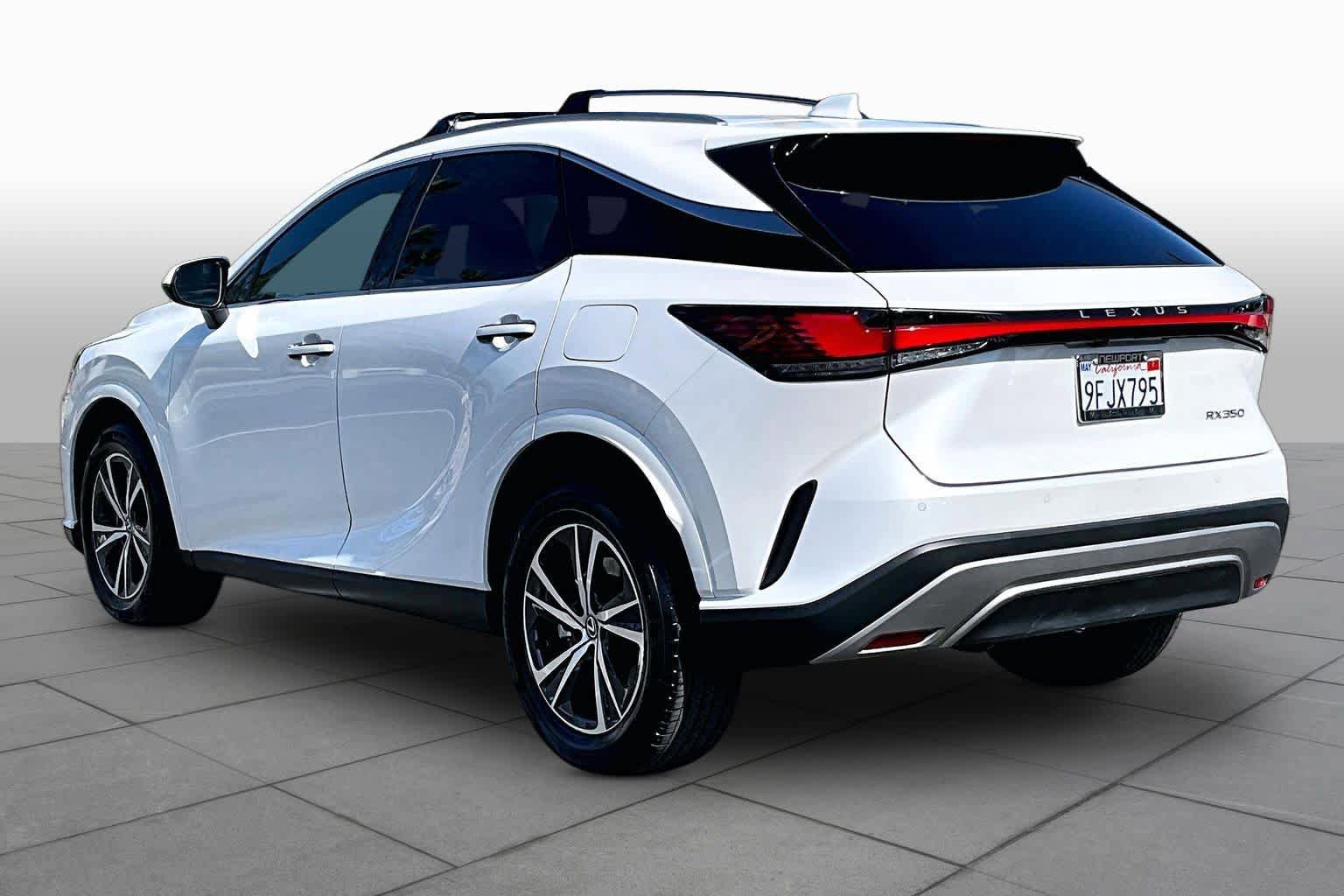Used 2023 Lexus RX 350 Premium FWD image 11