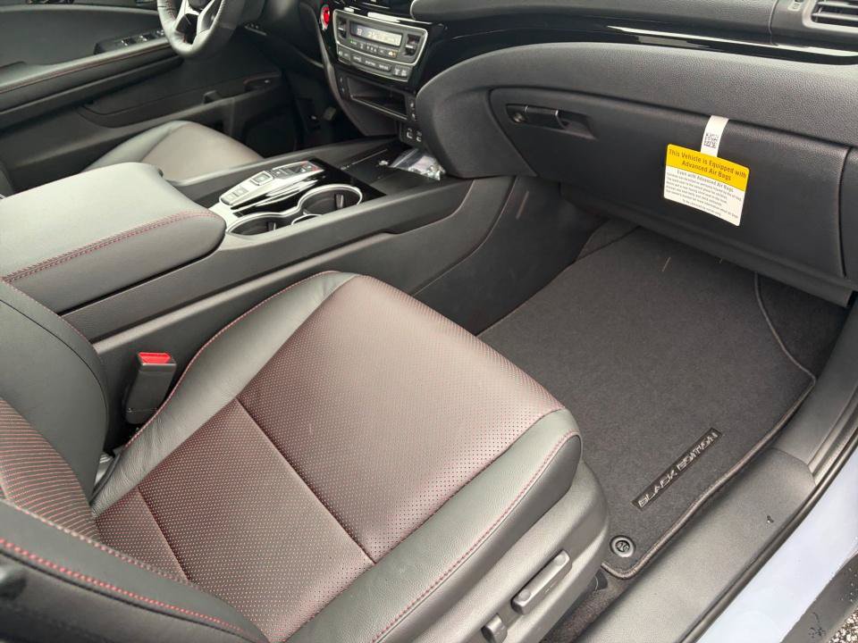 New 2026 Honda Ridgeline Black Edition image 28