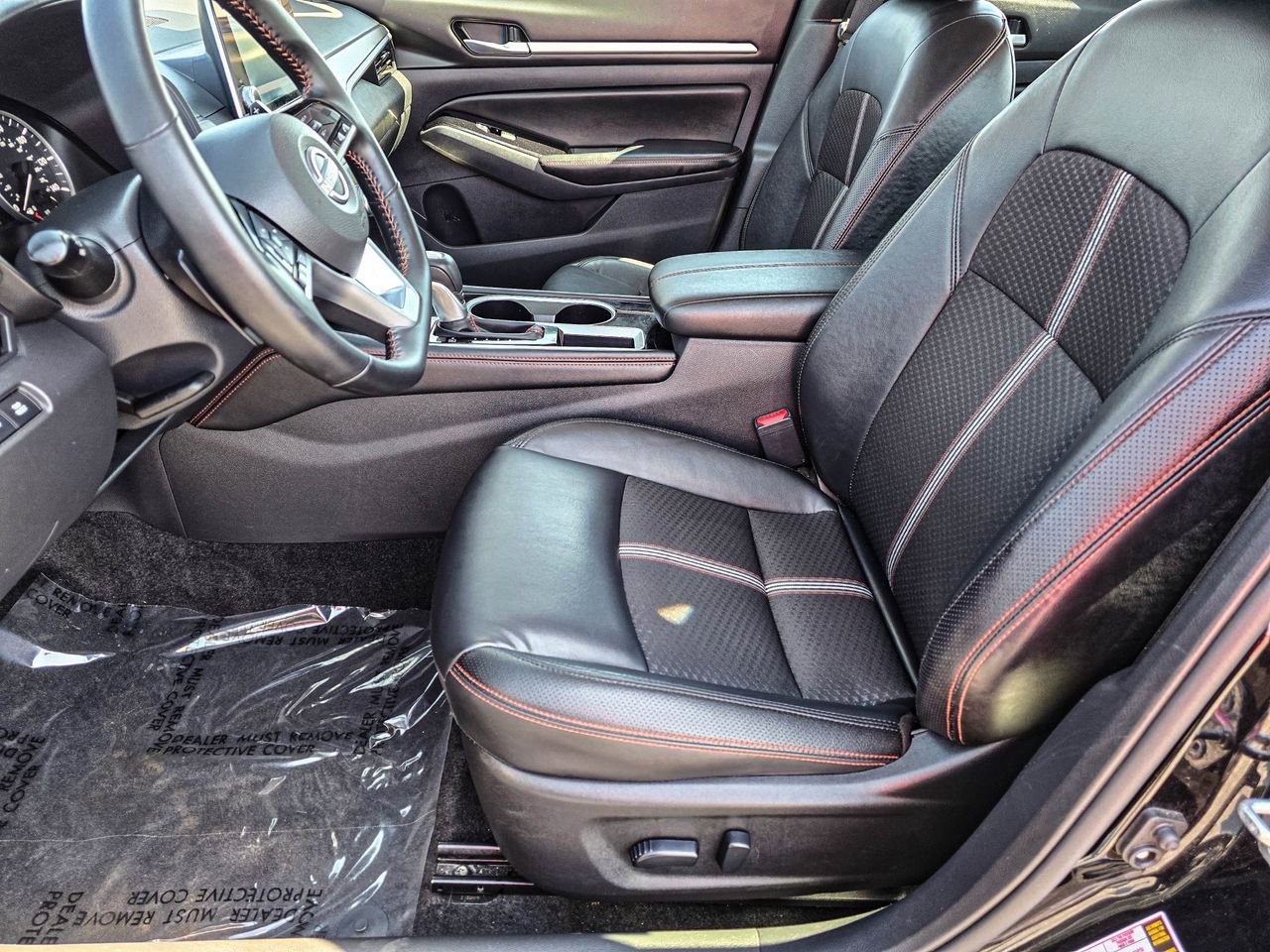 Used 2025 Nissan Altima 2.5 SR image 21