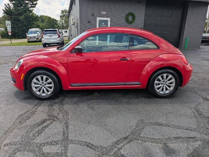 Used 2014 Volkswagen Beetle 2.5 FWD image 3
