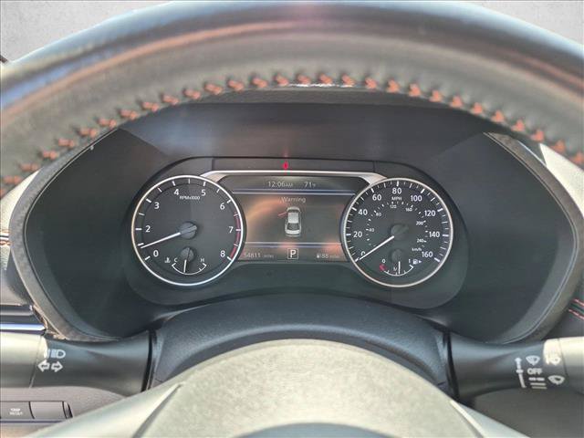Used 2022 Nissan Sentra SR w/ Lighting Package FWD image 11