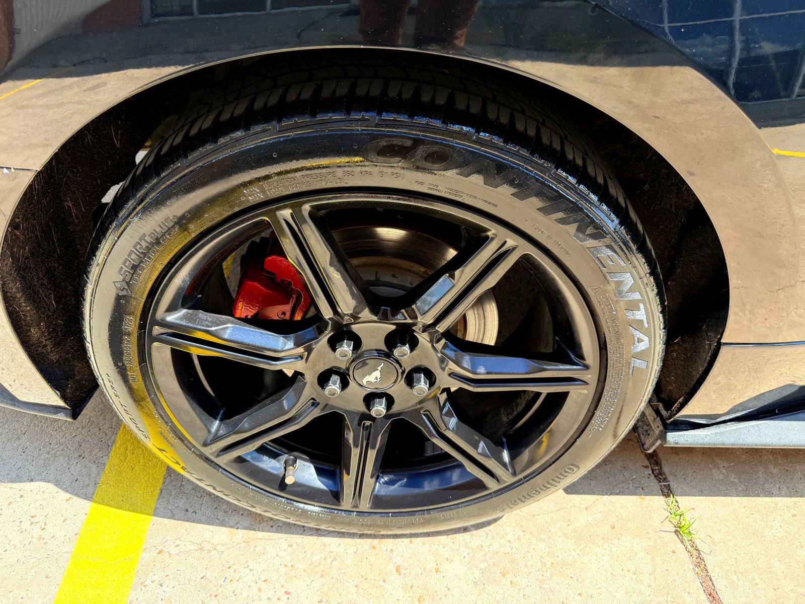 Used 2018 Ford Mustang Coupe image 36