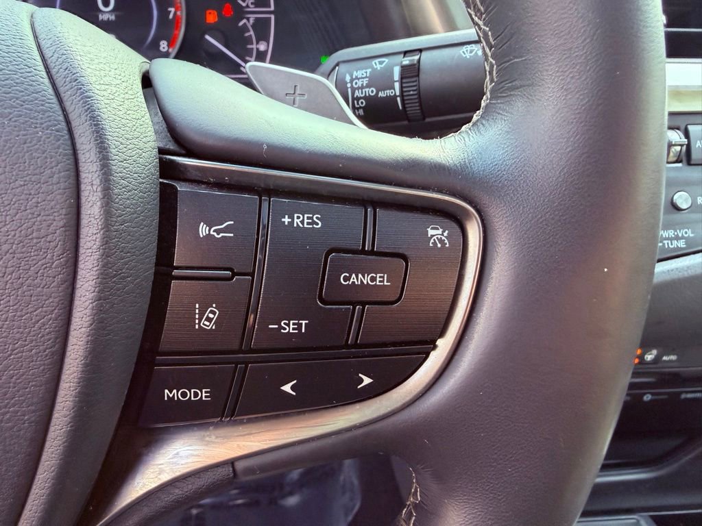 Certified 2020 Lexus ES 350 w/ Premium Package image 22