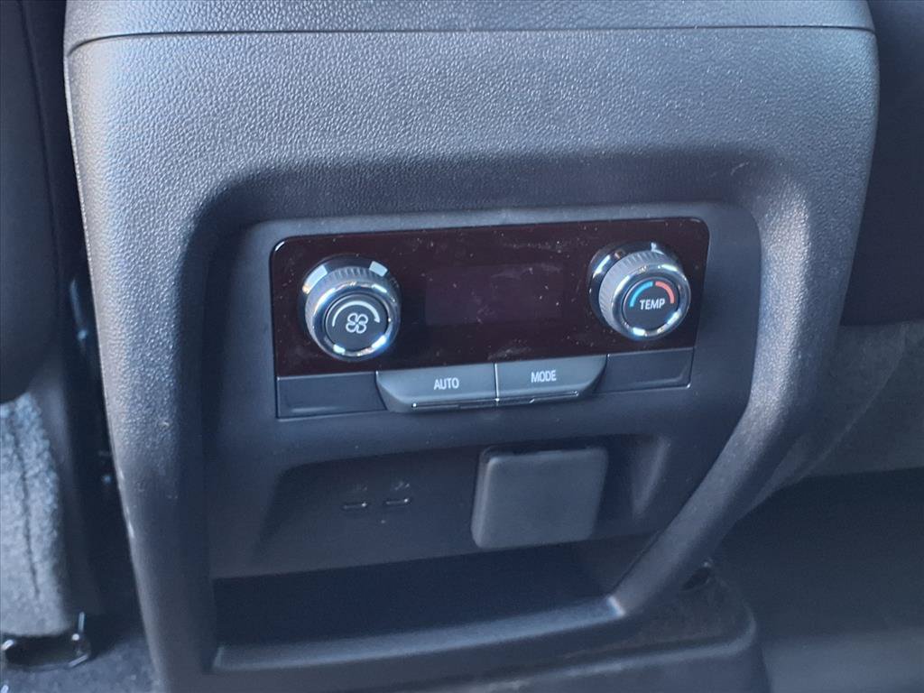 New 2026 Chevrolet Traverse LT w/ Driver Confidence Package FWD image 13