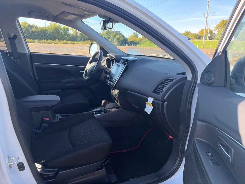 Used 2024 Mitsubishi Outlander Sport Ralliart AWD/4WD image 10