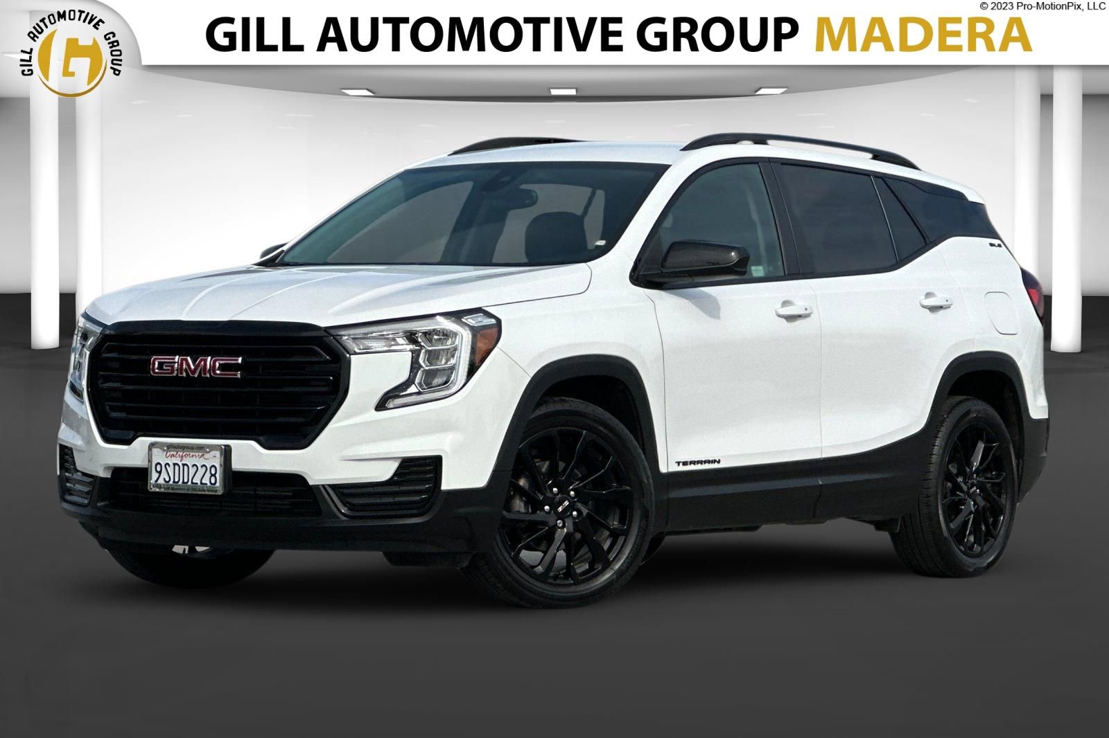Used 2024 GMC Terrain SLE w/ Elevation Edition