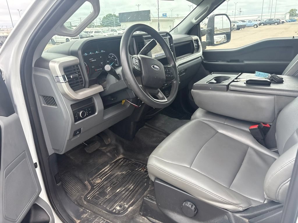 Used 2025 Ford F350 XL AWD/4WD image 27