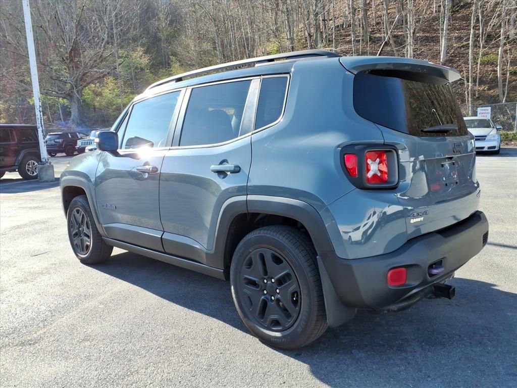 Used 2017 Jeep Renegade Trailhawk image 7