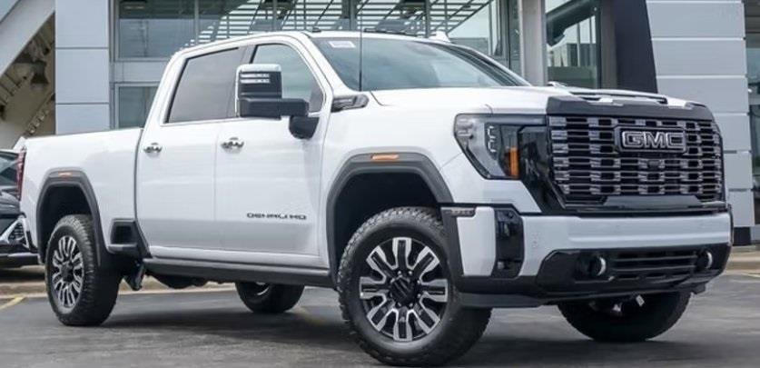 New 2026 GMC Sierra 2500 Denali Ultimate video 1