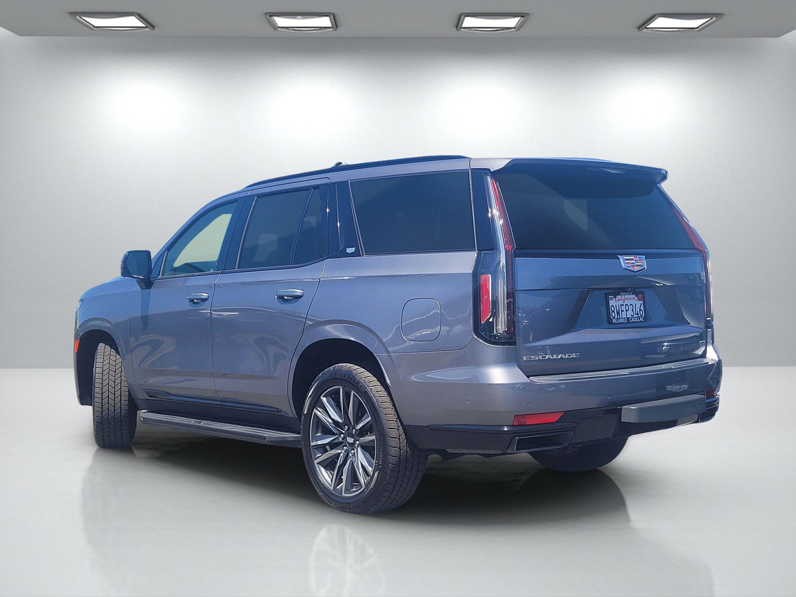 Used 2021 Cadillac Escalade Sport w/ Heavy-Duty Trailer Package image 8