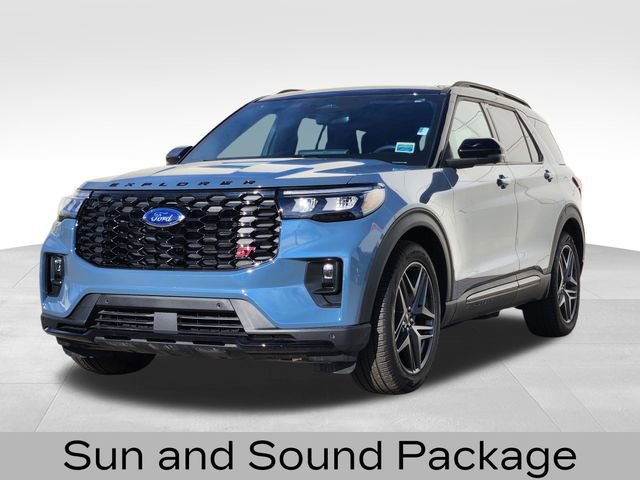 Certified 2025 Ford Explorer ST w/ Sun And Sound Package image 5