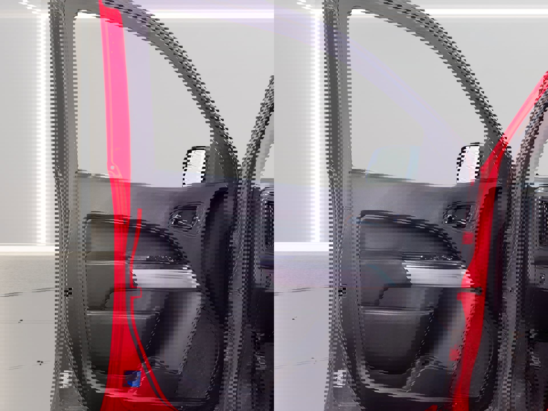 Used 2018 Chevrolet Colorado ZR2 image 14