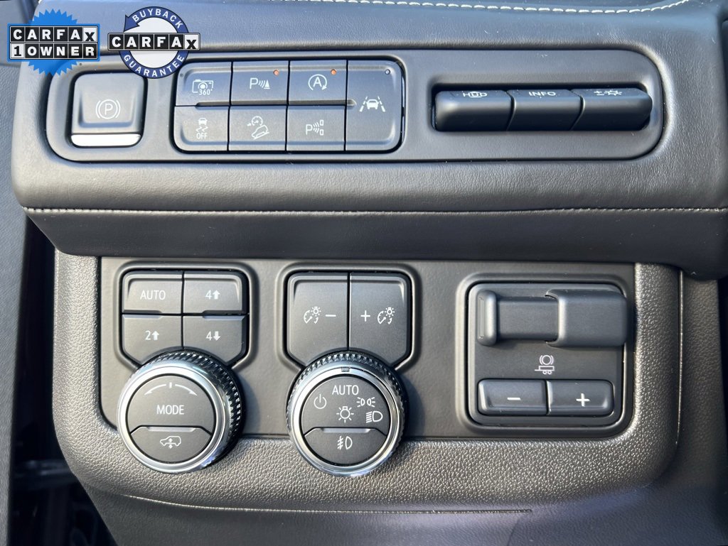 Used 2023 GMC Yukon XL Denali Ultimate image 12