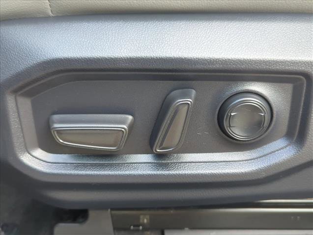 Used 2022 Toyota Tundra Limited w/ TRD Off-Road Package image 13