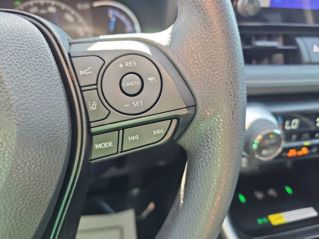 Used 2024 Toyota RAV4 AWD Hybrid image 22