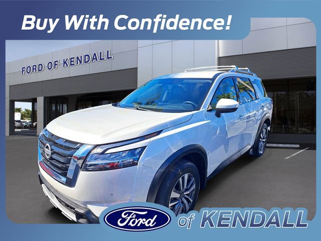 Used 2024 Nissan Pathfinder SL