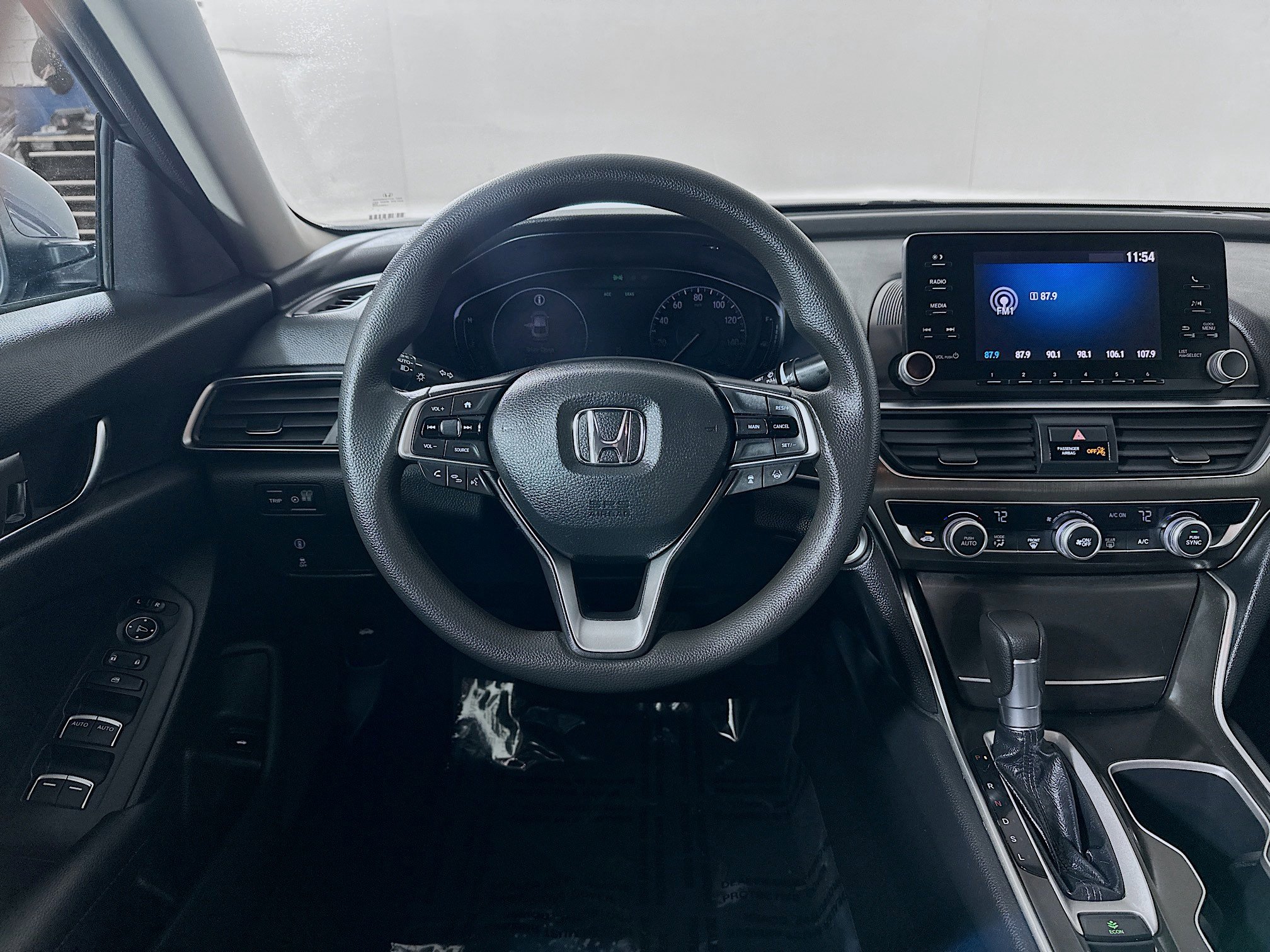 Used 2018 Honda Accord LX image 21
