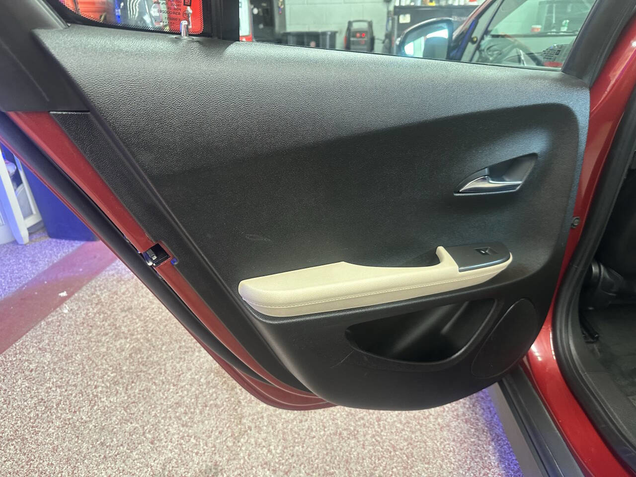 Used 2012 Chevrolet Volt Premium w/ Premium Trim Package image 26