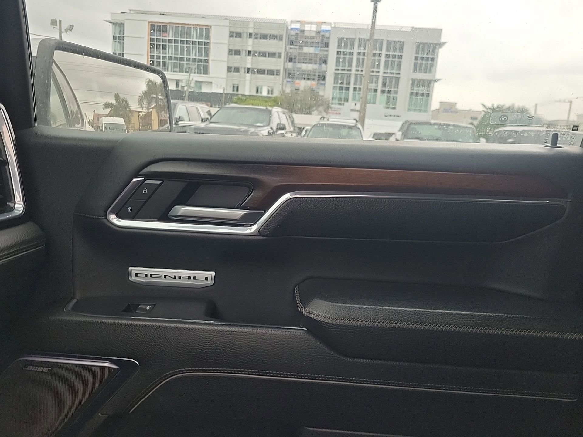 Used 2024 GMC Sierra 1500 Denali image 32