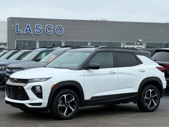 Used 2023 Chevrolet TrailBlazer RS w/ Convenience Package AWD/4WD image 1