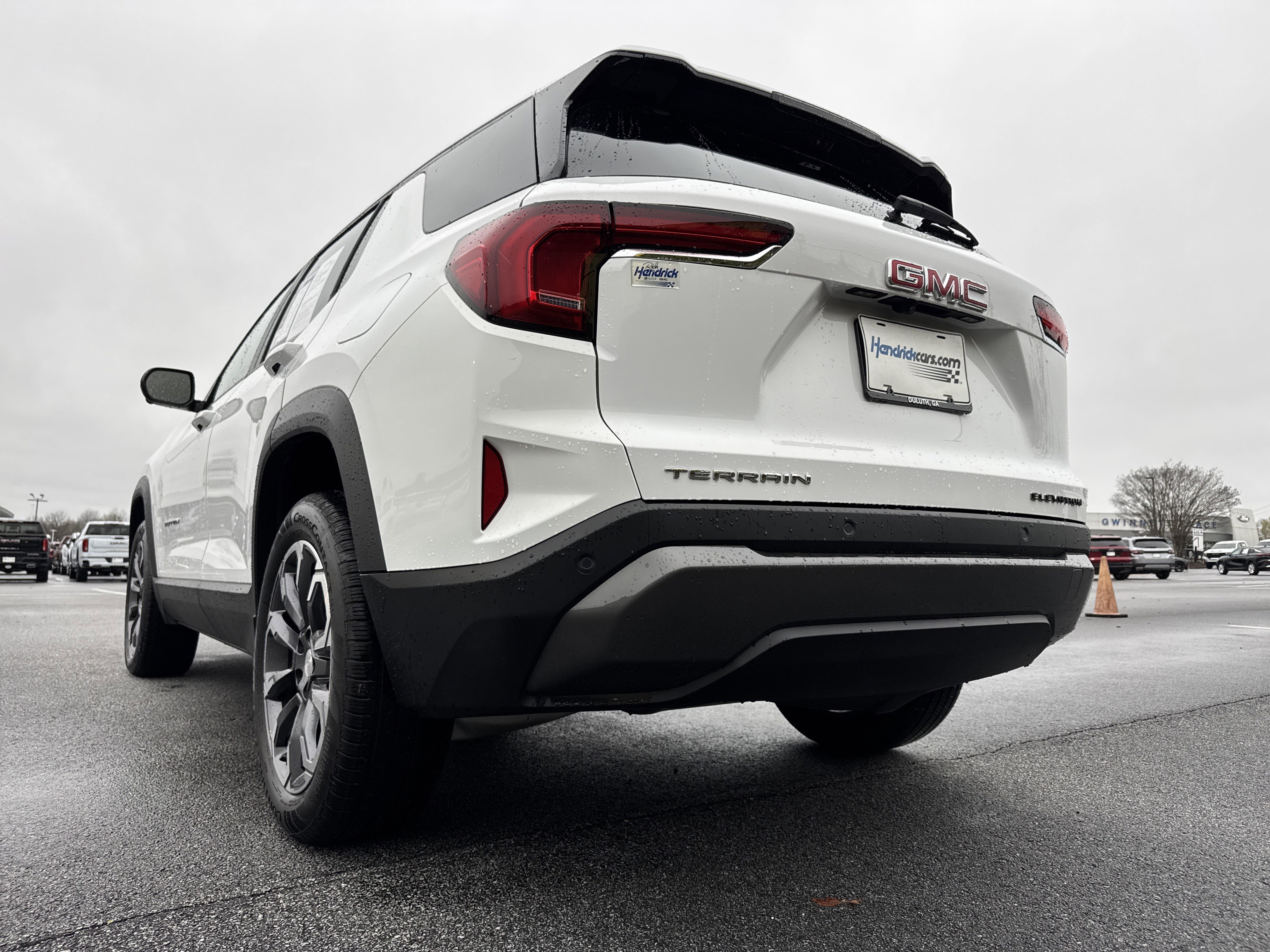 Used 2026 GMC Terrain Elevation w/ Elevation Premium Package image 8