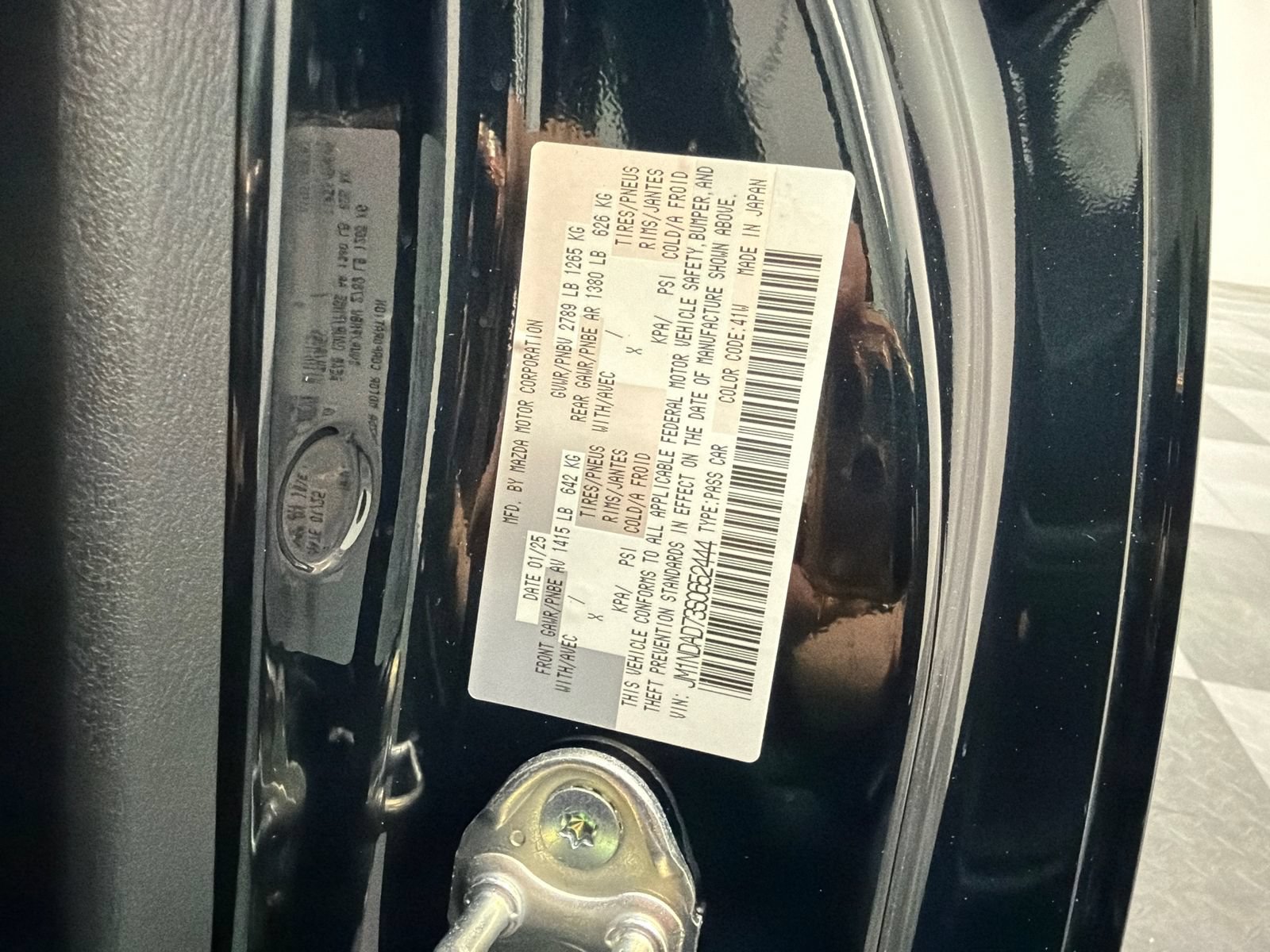 Certified 2025 MAZDA MX-5 Miata Grand Touring w/ Weather Package RWD image 33