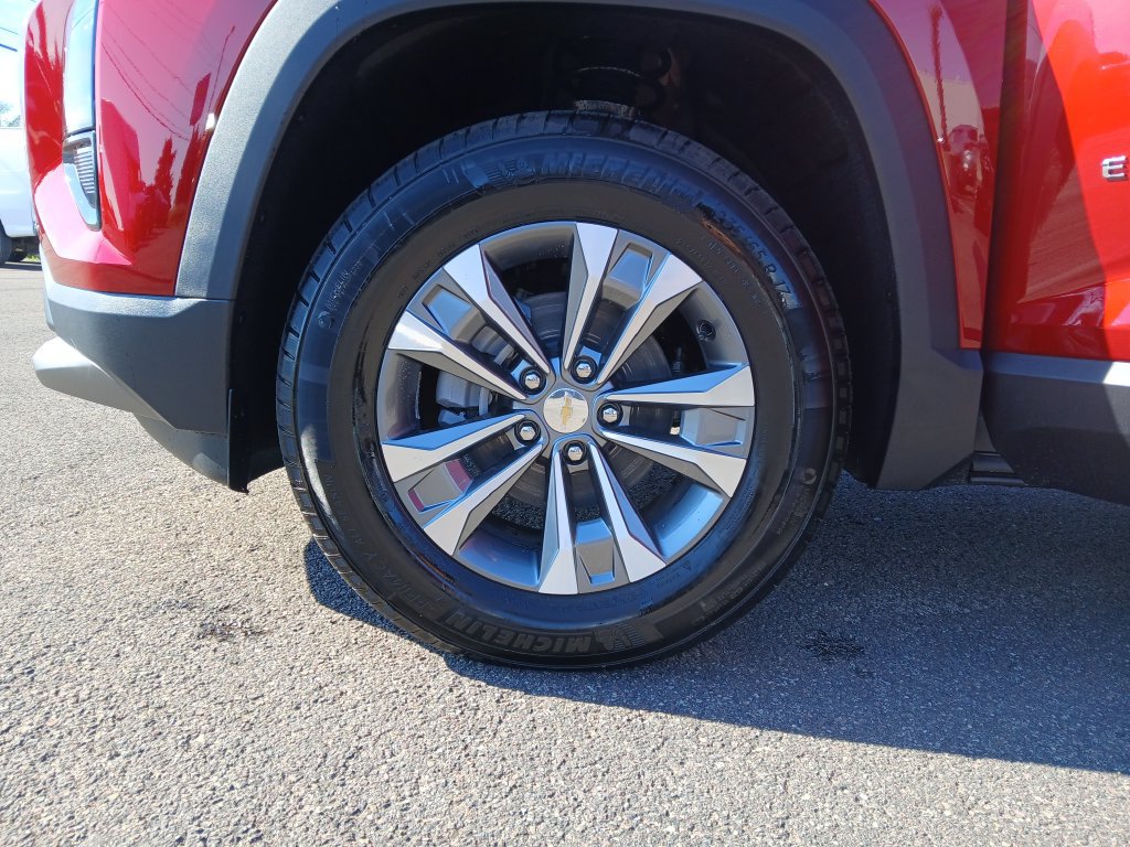 New 2027 Chevrolet Equinox LT AWD/4WD image 28