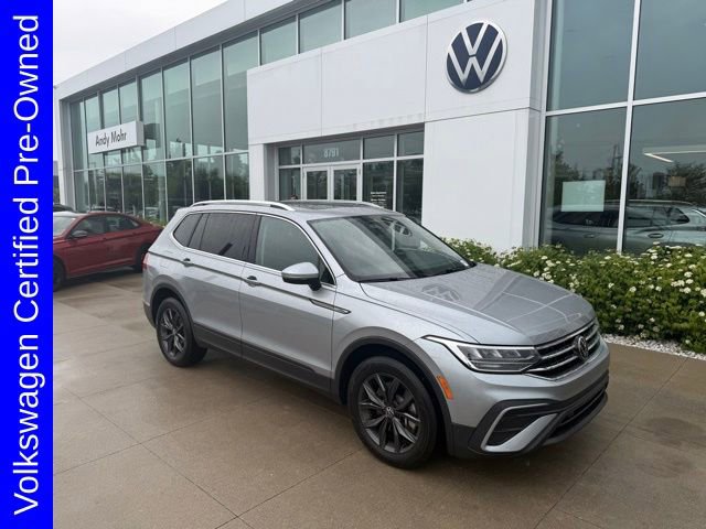 Used 2022 Volkswagen Tiguan SE w/ Panoramic Sunroof Package