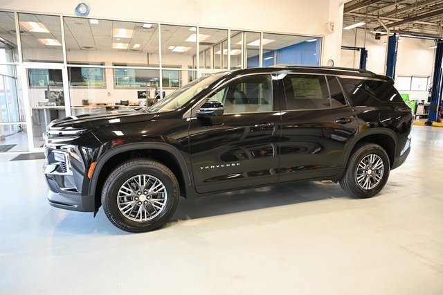 New 2026 Chevrolet Traverse LT w/ Driver Confidence Package image 7
