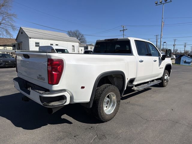 Used 2023 Chevrolet Silverado 3500 High Country image 3