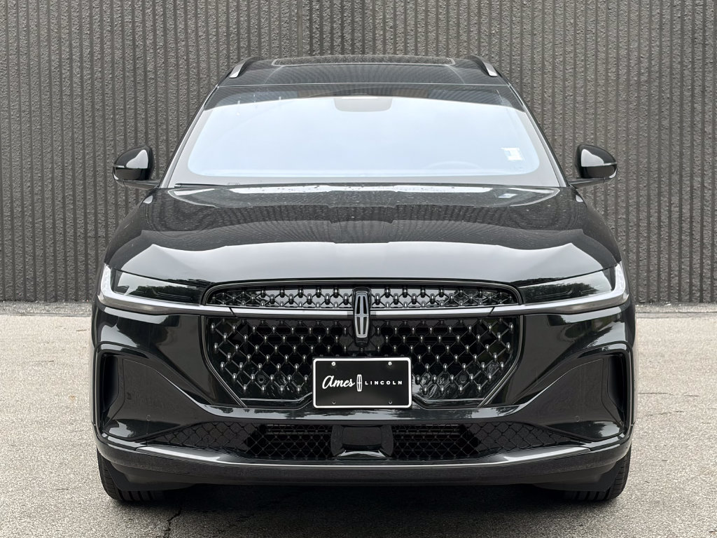 New 2026 Lincoln Nautilus Reserve AWD/4WD image 3