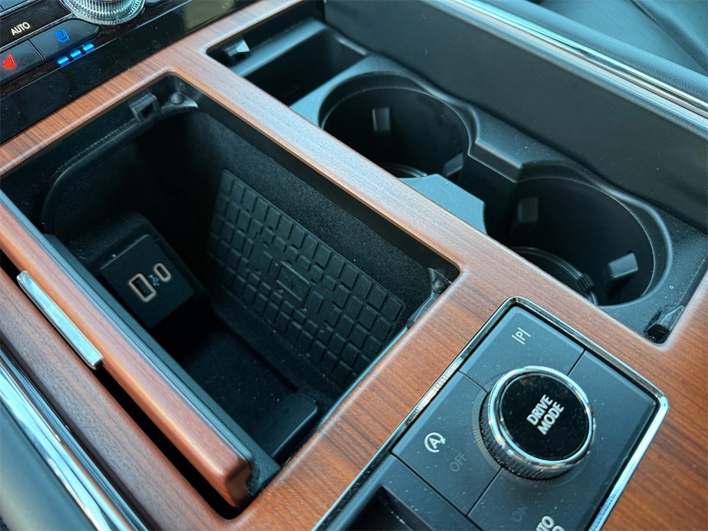 Used 2024 Lincoln Navigator L Reserve image 23