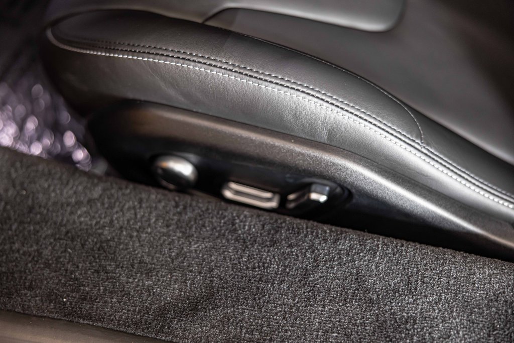 New 2025 Lotus Emira image 19