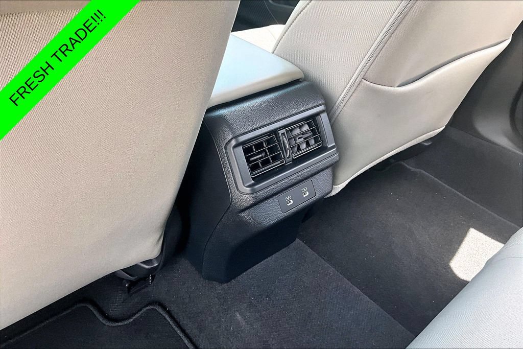 Used 2025 Honda Accord SE image 10