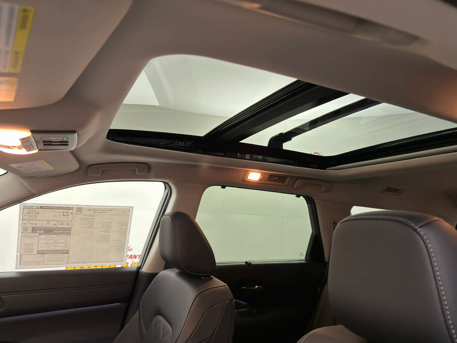 New 2026 Nissan Pathfinder Platinum image 15