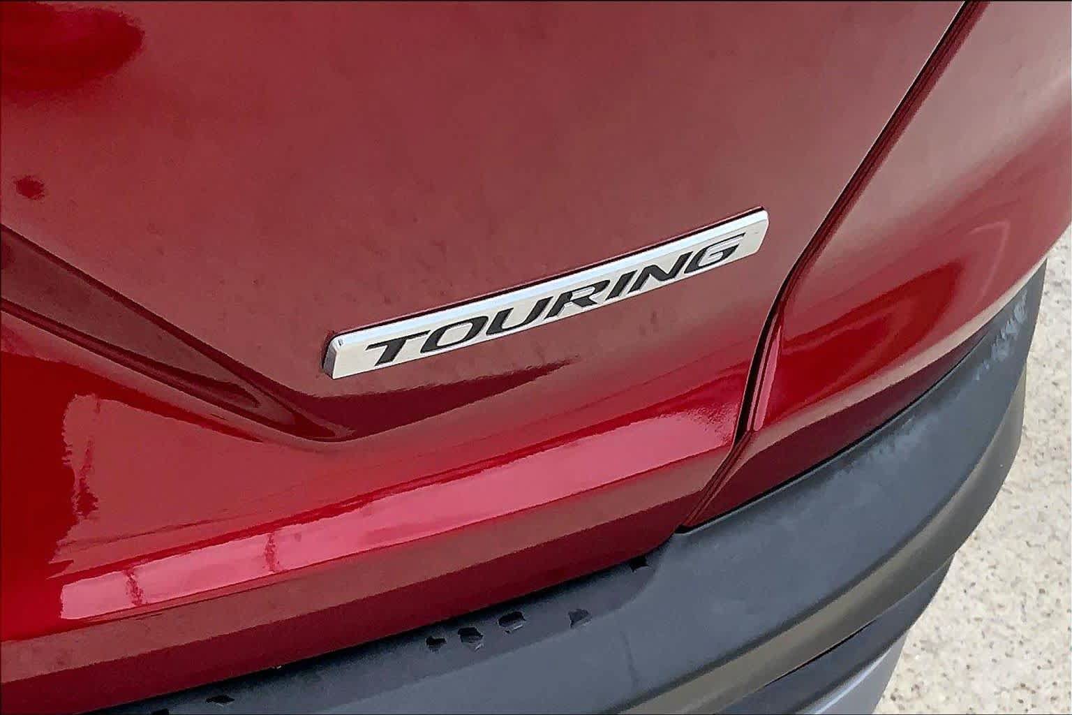 Used 2020 Honda CR-V Touring image 10