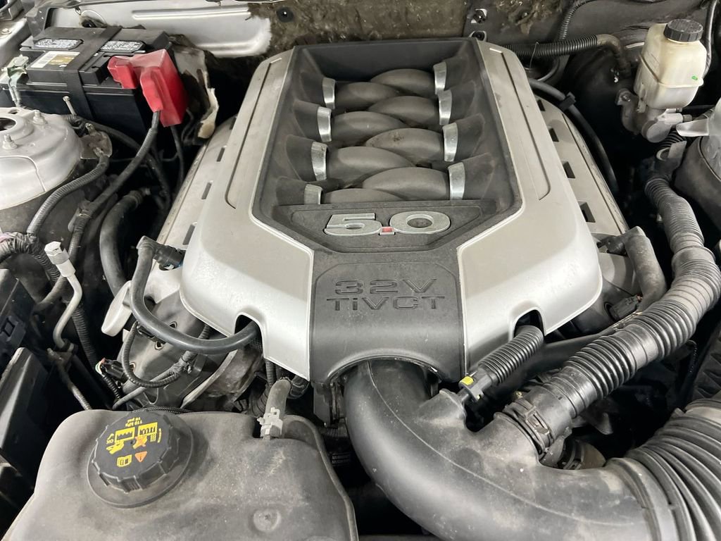 Used 2013 Ford Mustang GT Premium RWD image 24