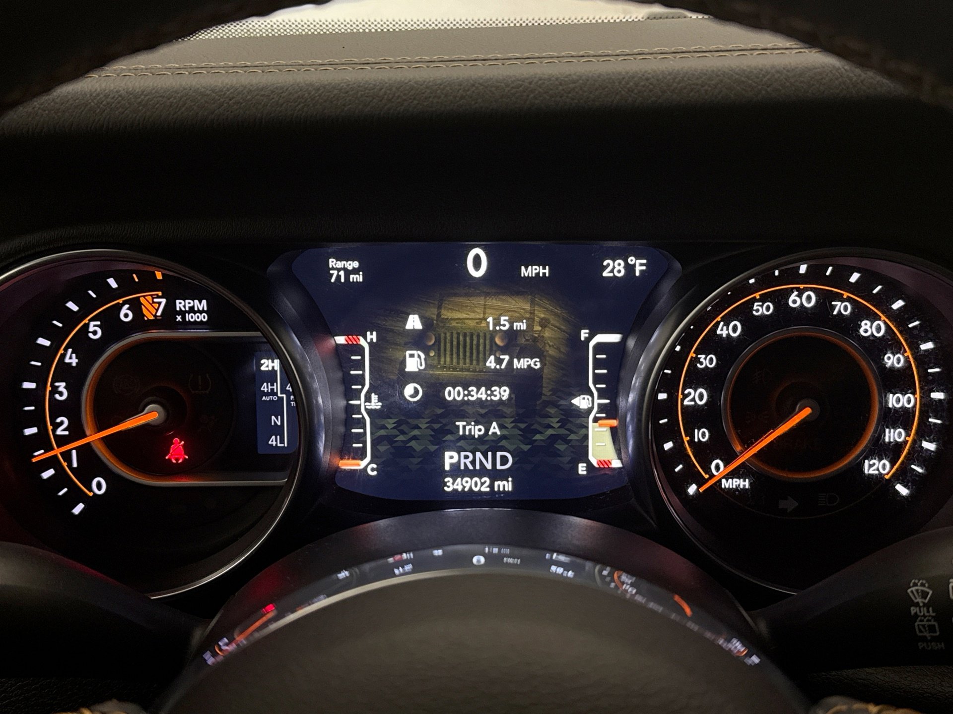 Used 2022 Jeep Wrangler Unlimited Sahara image 13