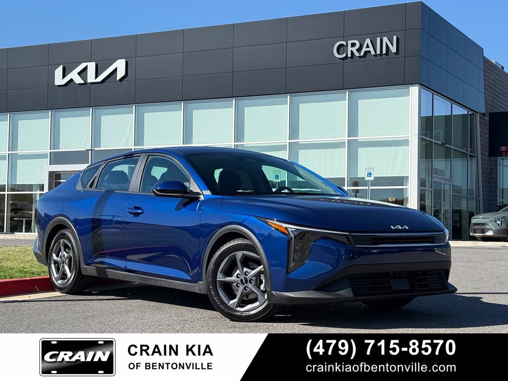 Certified 2025 Kia K4 FWD image 1