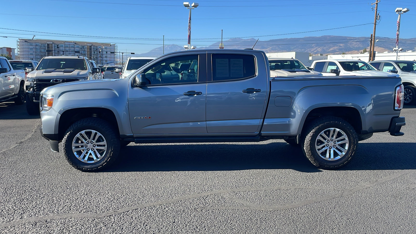 Used 2022 GMC Canyon AT4 AWD/4WD image 8