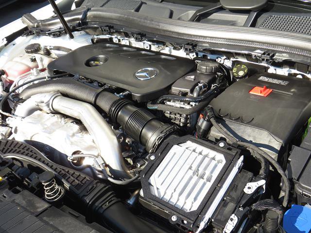 Used 2025 Mercedes-Benz GLA 250 4MATIC image 7