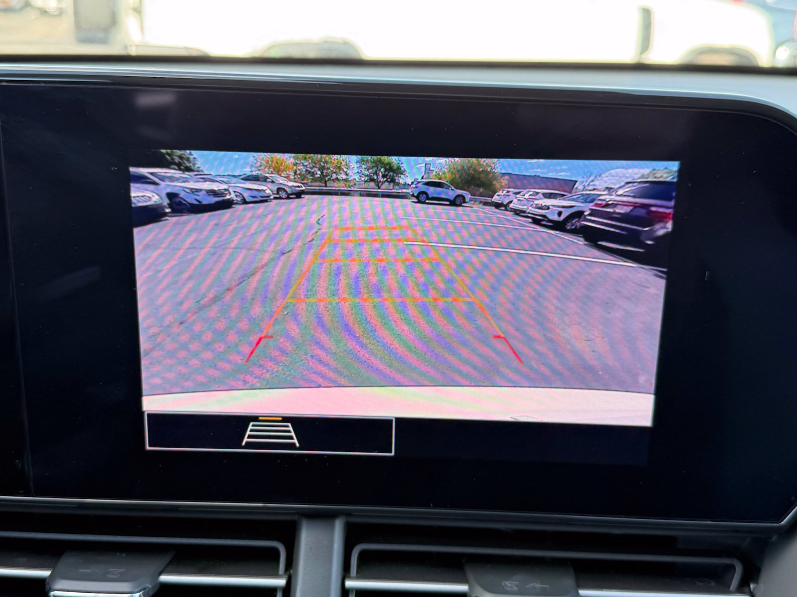 Used 2025 Chevrolet Trax LS w/ LS Convenience Package FWD image 34