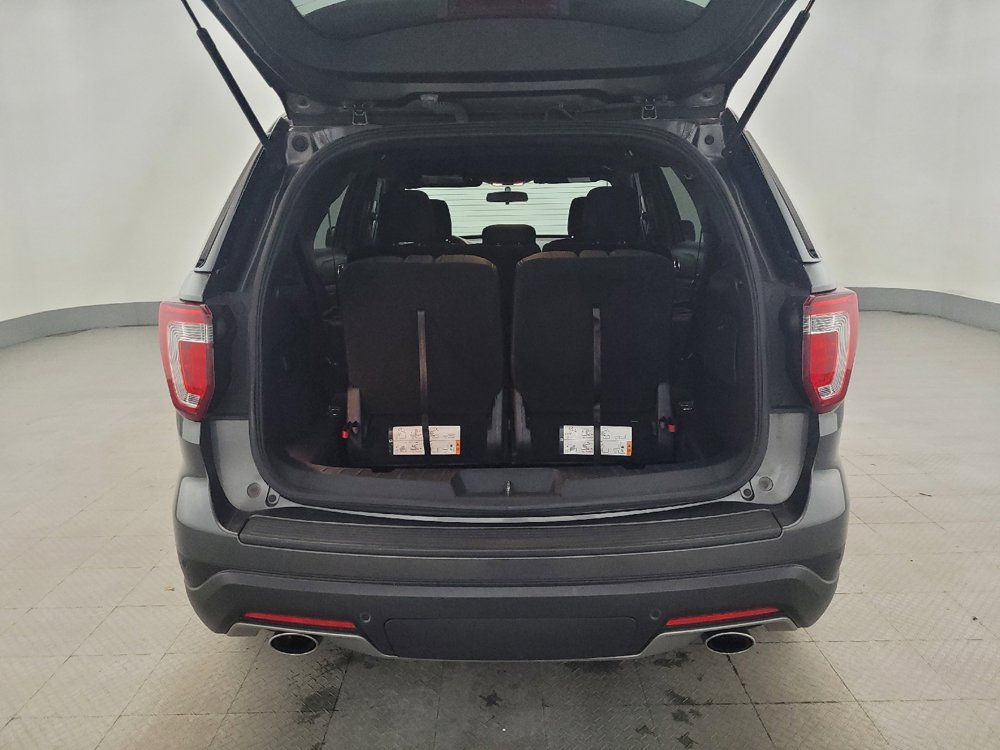 Used 2019 Ford Explorer XLT w/ Class II Trailer Tow Package image 29