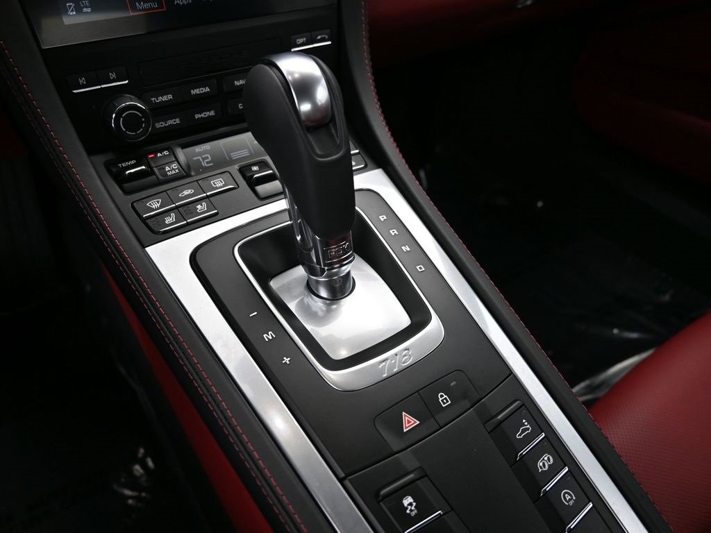 Used 2025 Porsche 718 Cayman image 22